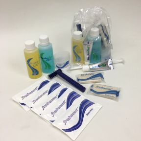 20 pieces of 20 Generic Toiletry KitBasic