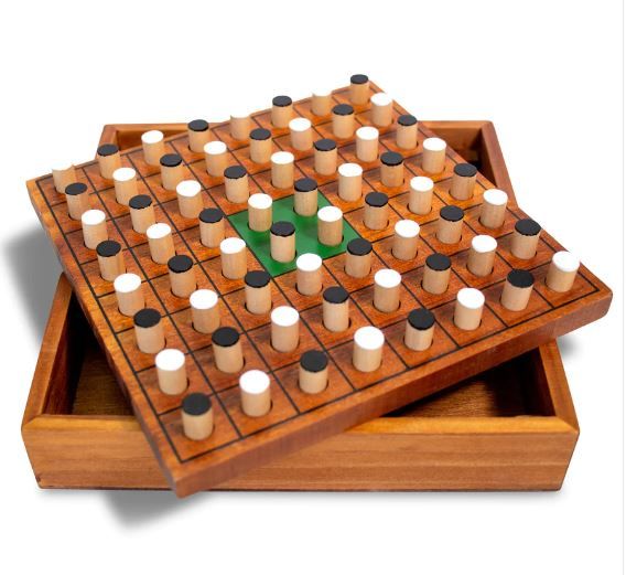 Wooden Reversi