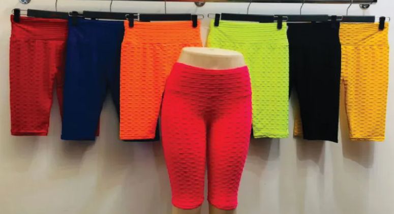 48 Pieces of Women's Honeycomb Knitted Shorts