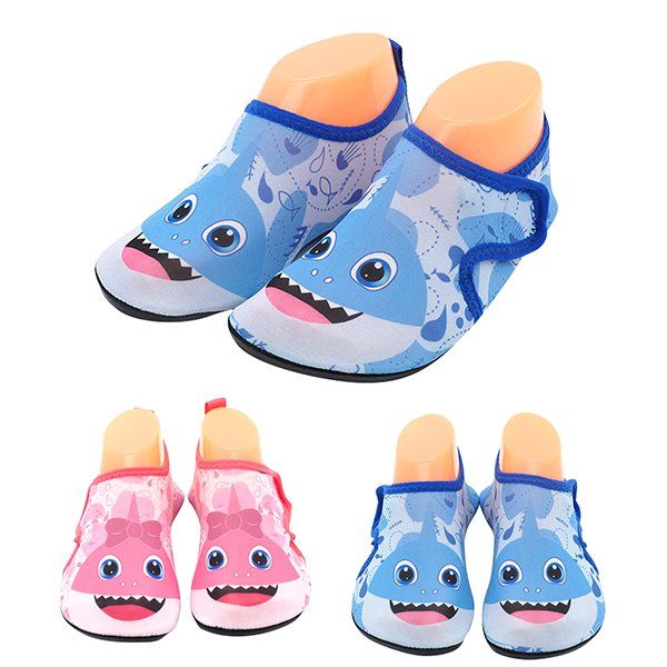 36 pieces of MM Unisex Water Shoes Kids w/ Strap