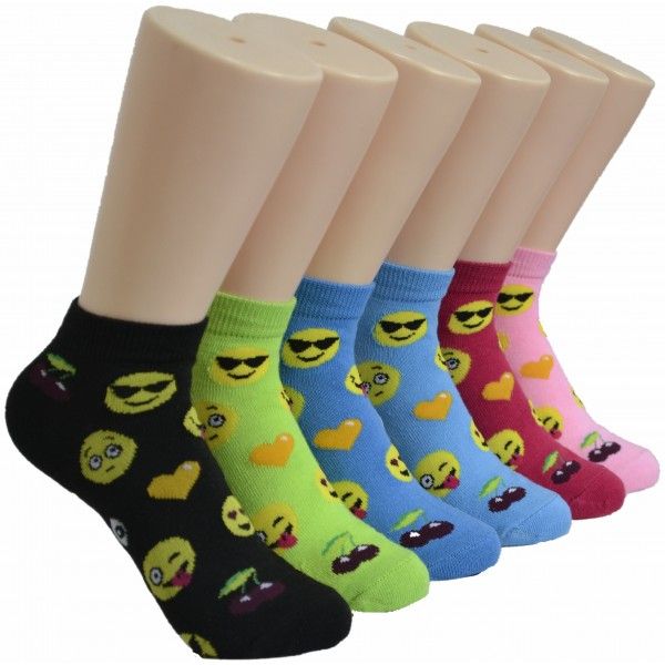 480 Pairs of Women's Low Cut Novelty Socks - Emoji Prints - Size 9-11