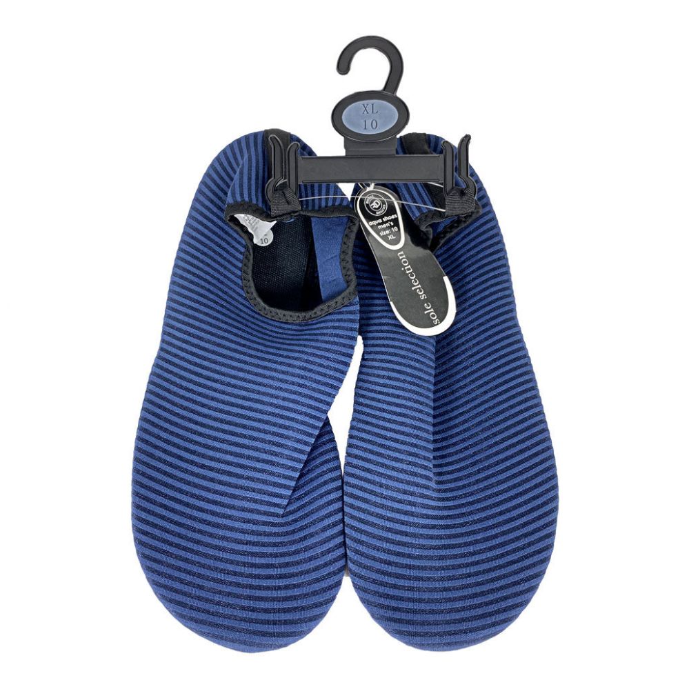24 pieces of Sole Selection Men's Aqua Shoes