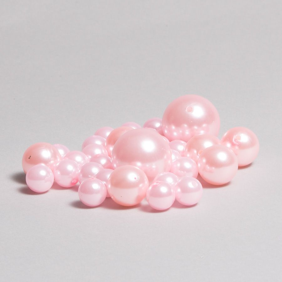 12 pieces of Assorted Sizes Pearls - Pink