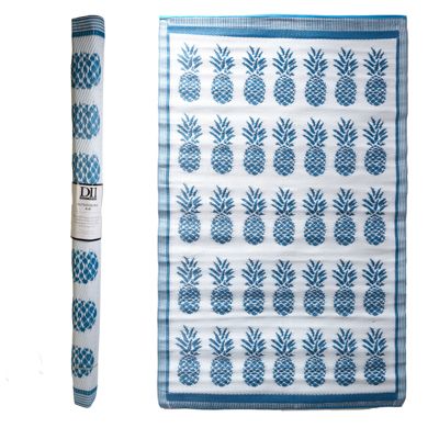 6 pieces of Outdoor Rug 4x6 Pineapple Motif Blue Woven Polypropylene Reversible