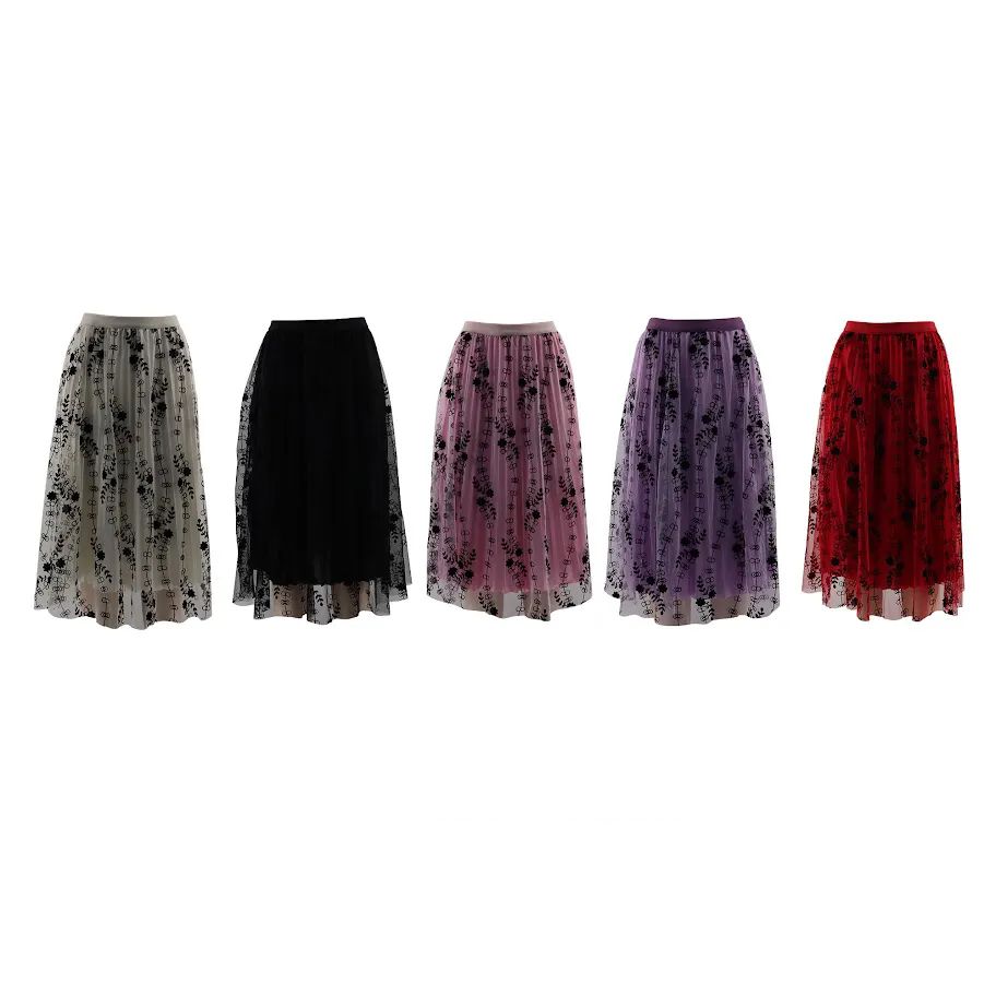 3 Pieces of Women Patterned A-Line Skirt With Lining