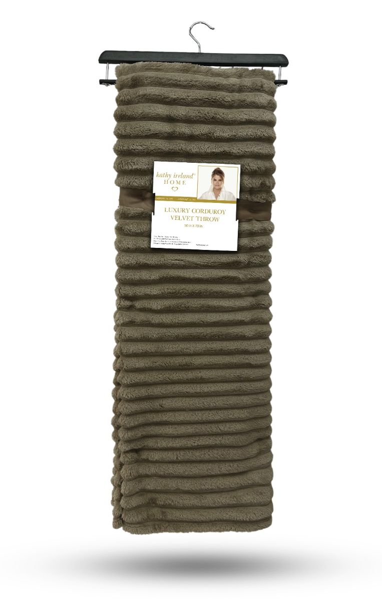 12 Pieces of Corduroy Faux Fur Throw In Roasted Cashew 50x70