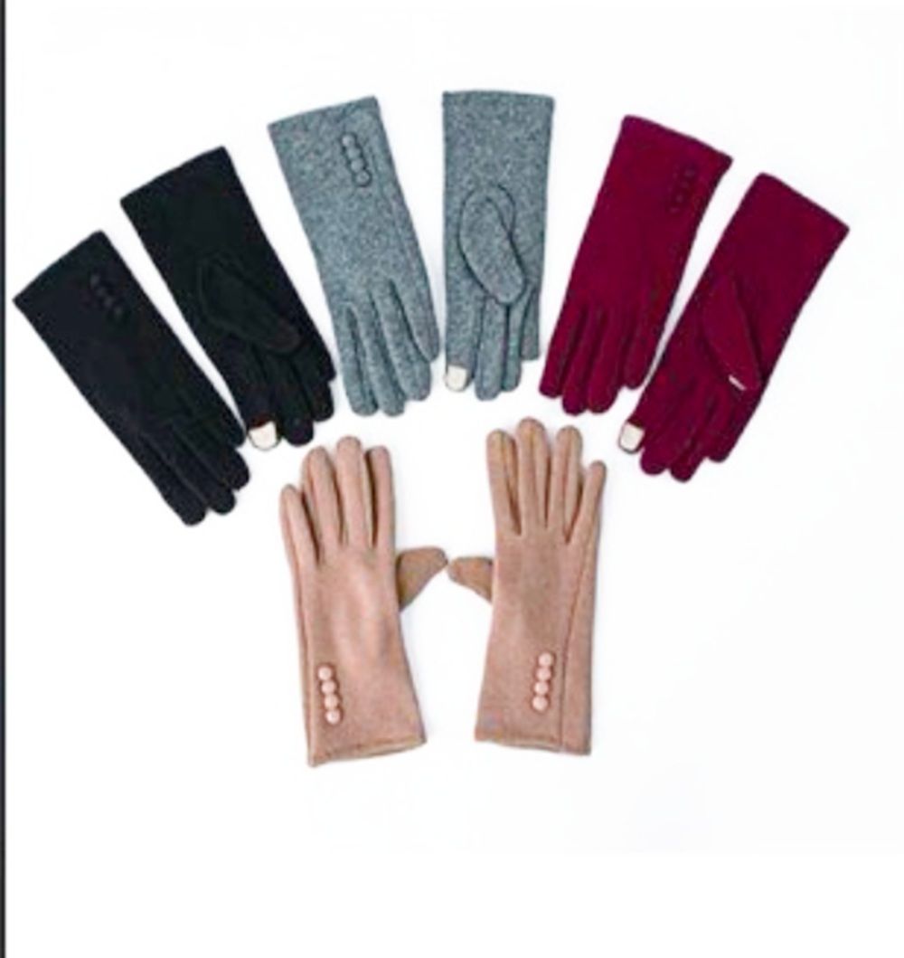 12 Pieces of Ladies Assorted Winter Gloves
