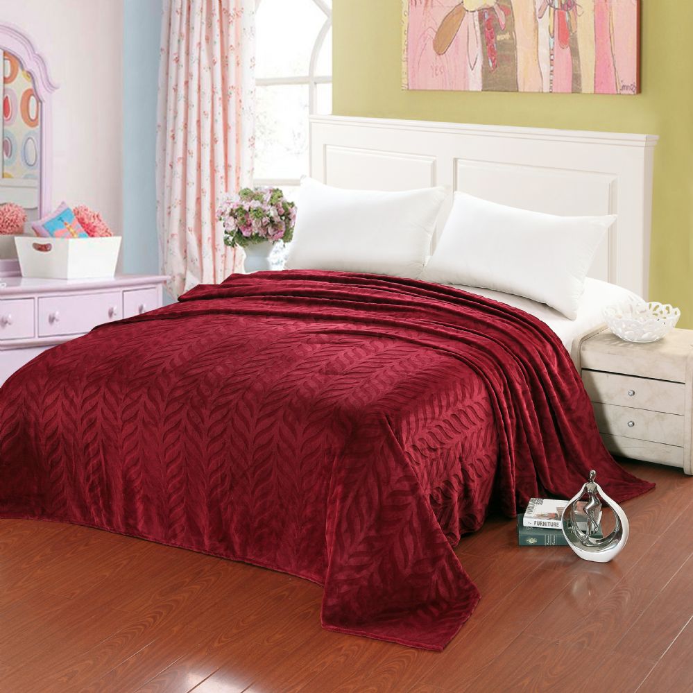 10 Wholesale Leaf Etched Blanket Queen Size In Red