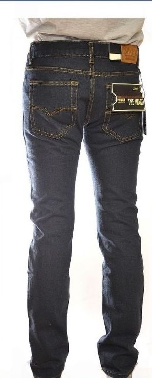 24 Wholesale Men's Trendy Fashion Jeans Size Scale 30-38 Color Blue/black