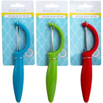48 Wholesale Veggie Bow Peeler Plastic 3astcolors Kitchen Tie On Cardred/blue/green
