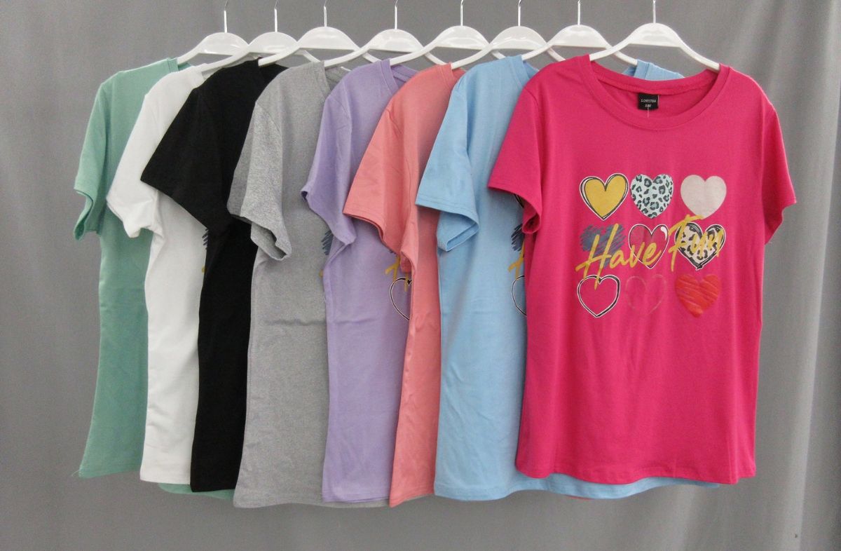 12 Pieces of Women's T-Shirt Graphic Tee Lxl