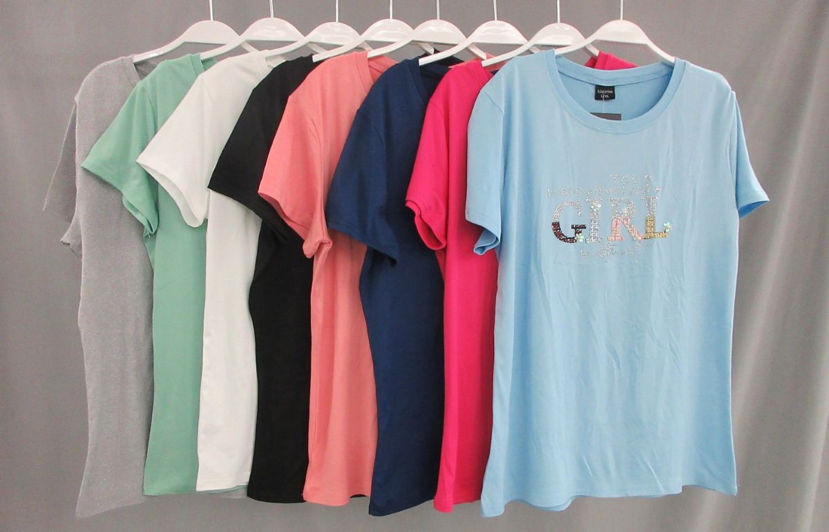 12 Pieces of Women's T-Shirt Graphic Tee S/m