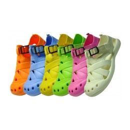 36 Wholesale Women's Pvc Sandals