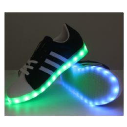 18 of Led Shoes Kids Mix Size ( 18 Pairs )