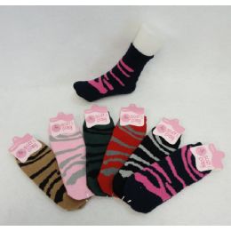 36 Units of Womens Animal Printed Super Soft Fuzzy Socks - Womens Fuzzy Socks