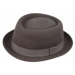 24 Wholesale Short Brim Wool Felt Fedora Hats In Gray