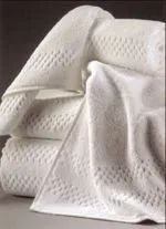 12 Wholesale Checkerboard Pattern Luxury Bath Towels 35 X 70 White