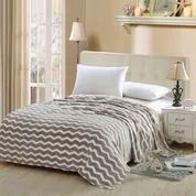 12 Wholesale Chevron Blankets Twin Size In Beige