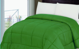 6 Wholesale 1 Piece Queen Embossed Satin Stripe Reversible Comforter In Dark Green