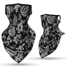 24 Units of Print Paisley Triangle Face Shield - Face Mask
