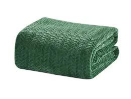 12 Pieces Comfortable Chevron Braided Twin Size Sherpa Blanket In Green - Fleece & Sherpa Blankets