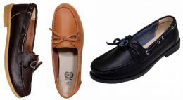 12 Wholesale Women's Genuine Leather Moccasins