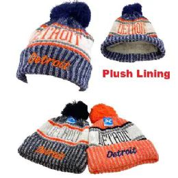 48 Wholesale Plush Lined Knit Hat With Pompom