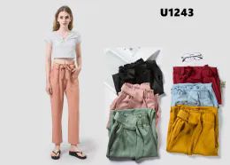 24 Wholesale Capri Length Acrylic Material Pants Size M