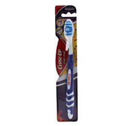 24 Wholesale Close Up Toothbrush 1 Count Right Angle Medium