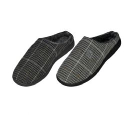 24 Wholesale Men's Closed House Slippers