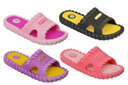 48 Wholesale Womens Soft Sandals Slides Lightweight Beach Pool Shower Shoes Bathroom Slippers