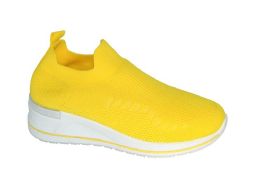 12 Wholesale Women's Sneakers, Breathable Shoes, Running Shoes, Light And Comfortable Color Yellow Size Assorted