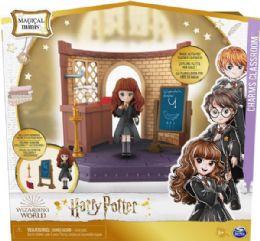 2 pieces Spin Master Harry Potter Charms Figure Classroom Set - Boys Toy Sets
