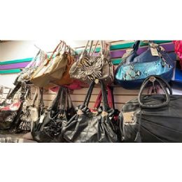 12 pieces Close Out Assorted Fashion Purses - Leather Purses and Handbags