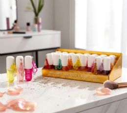 48 Pieces 1.02OZ SOLO EN IBIZA SHIMMER FRAGRANCE BODY MIST - Personal Care Items