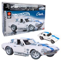 2 Wholesale Mattel Brick Shop Hot Wheels Corvette Grand Sport