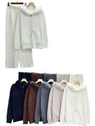 24 Pieces of TwO-Piece Women's Winter Warm Suit