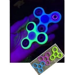 300 Wholesale Glow In Dark Fidget SpinneR--3 Colors