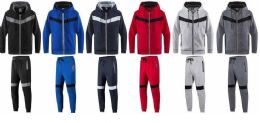 14 Bulk Mens Fashion Fleece Set In Red