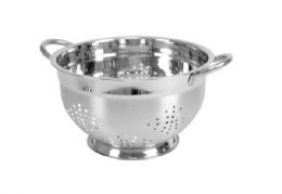 12 Wholesale Home Basics 5 Qt Deep Colander With High Stability Base And Open Handles, Silver
