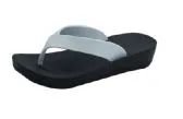 Wholesale Footwear Ladies' Wedge Sandals In White/black