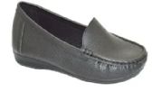 Wholesale Footwear Women Comfortable Moccasins Round Toe Casual Flats Shoes Ladies Soft Walking Shoes Color Black Size 5-10